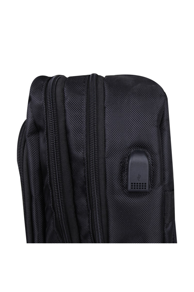 TUTAK LAPTOP BÖLMELİ SIRT ÇANTASI