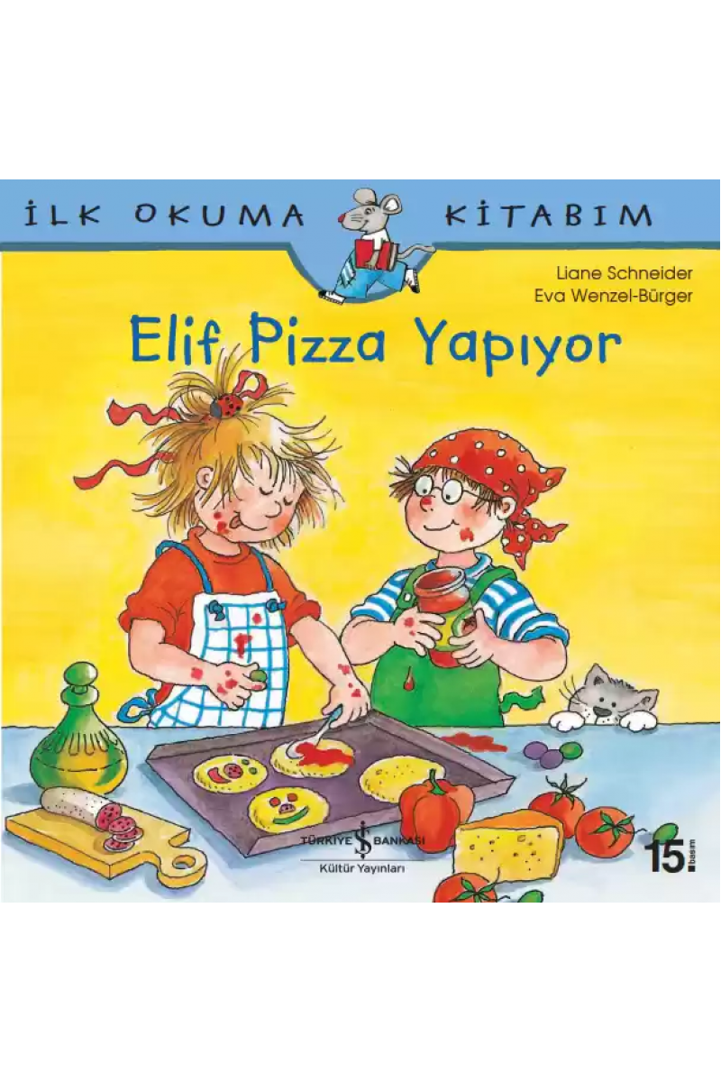 Elif Pizza Yapıyor