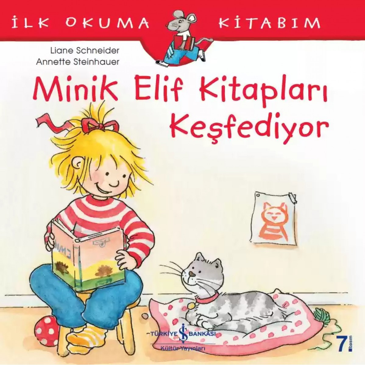 Minik Elif Kitapları Keşfediyor